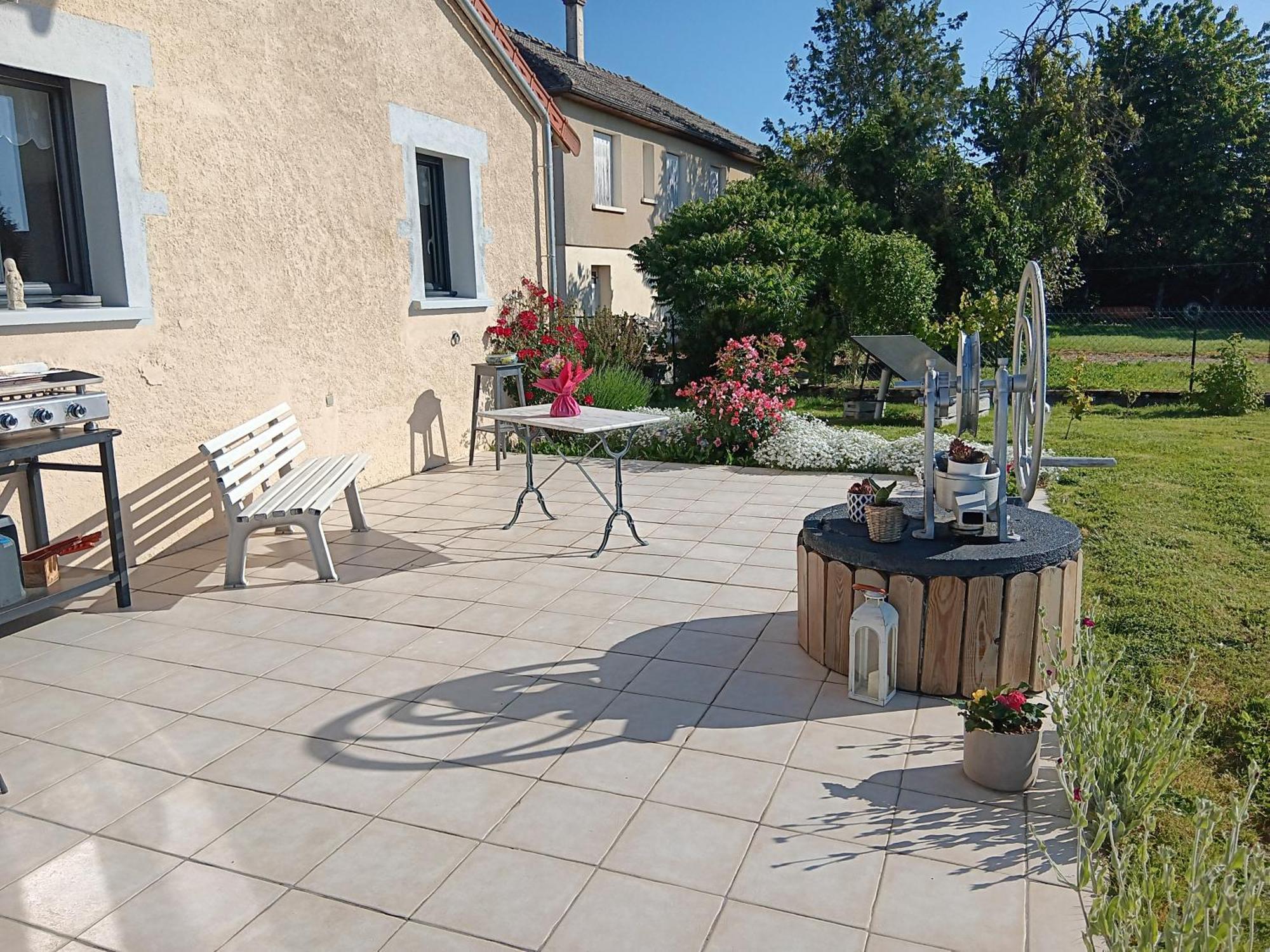 La Guette Bed and Breakfast Cercy-la-Tour Exteriör bild